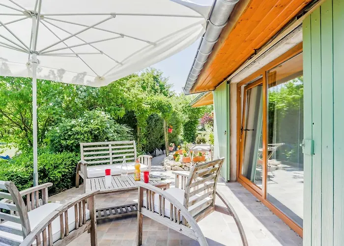 Le Petit Flo Гостевой дом